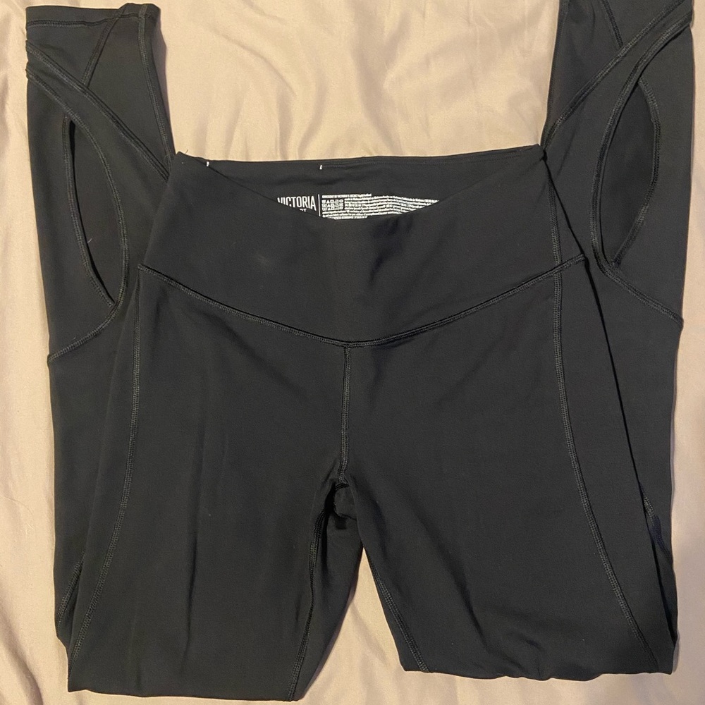 Victoria Secret Small Key hole peek a boo leggings